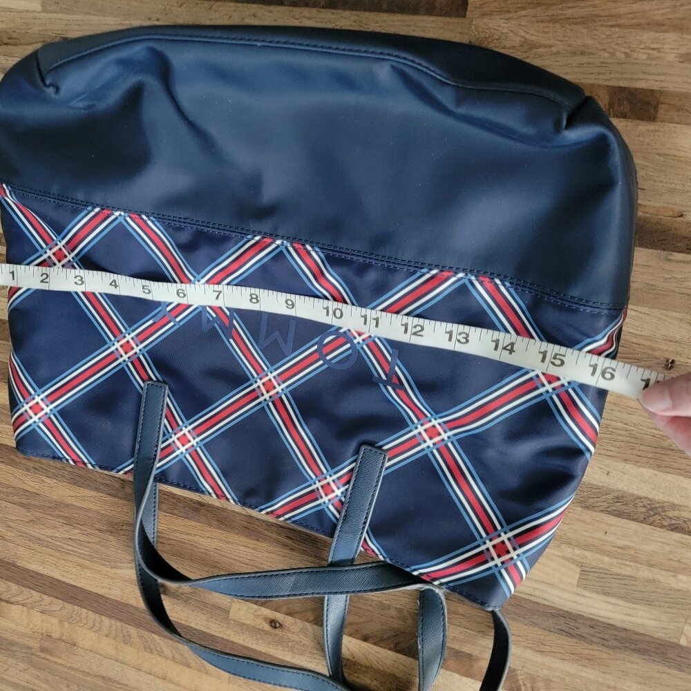 Tommy Hilfiger Mariana II Plaid Print Tote Bag features a navy blue plaid design - Picture 10 of 11
